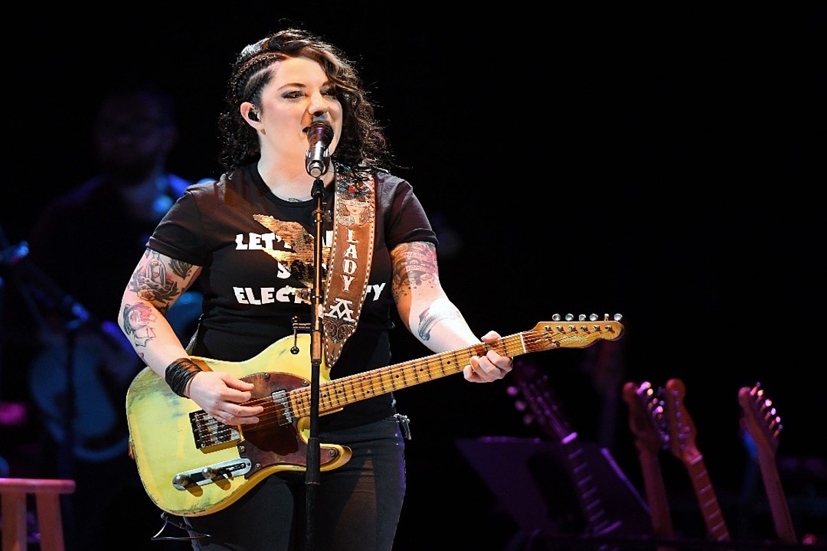 Ashley McBryde Learned of 2021 ACM Noms From Her Competition - 105.9 WTNJ